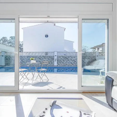 Casa Filisa By Interhome Holiday home Empuriabrava
