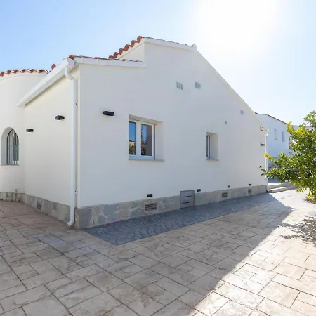 Casa Filisa By Interhome